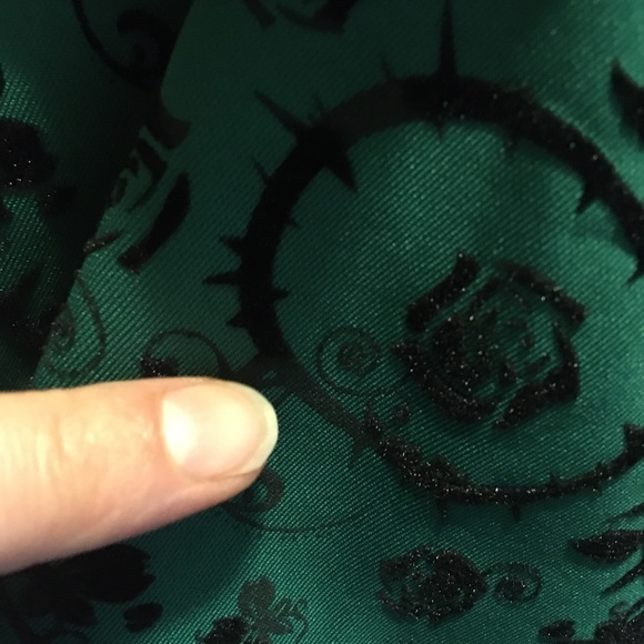 Hot Topic Poison Ivy DC Bombshells Dress Valentine New Year Dress Green - Picture 11 of 14